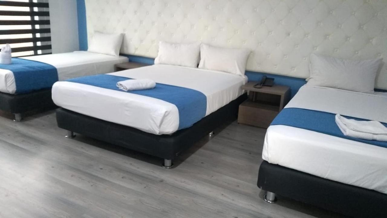 Hotel Plaza Miranda Bogotá Esterno foto